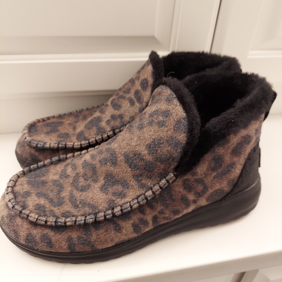 Hey Dudes - Picture 4 of 8